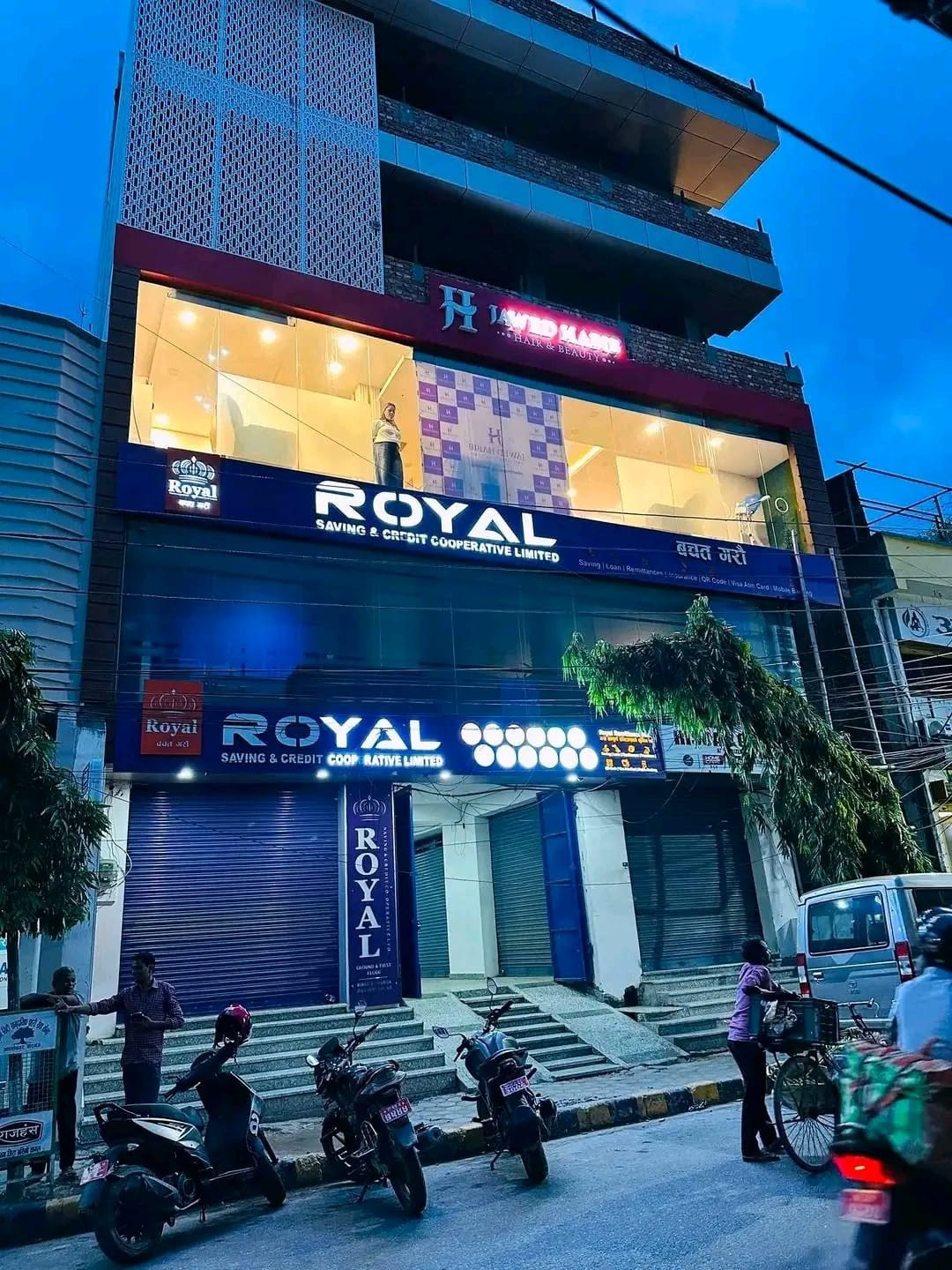 Commercial Tower